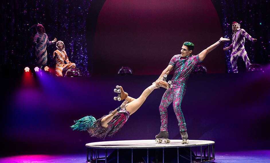 Buy tickets for 'Twas The Night Before... - Cirque du Soleil's new